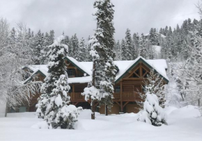 Grand Lodge at Keystone 633 by SummitCove Lodging